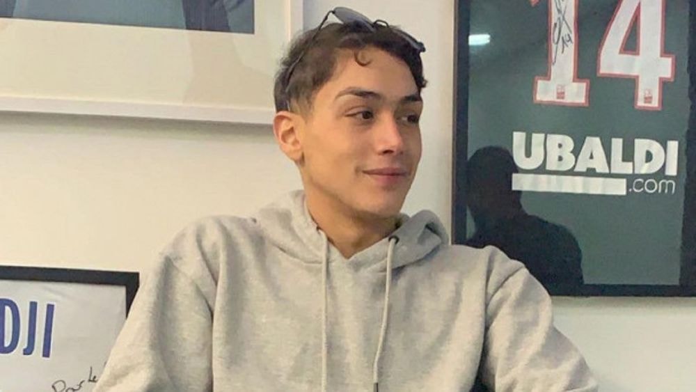 Aquababe, séquestré et battu par un rappeur, le blogueur demande justice