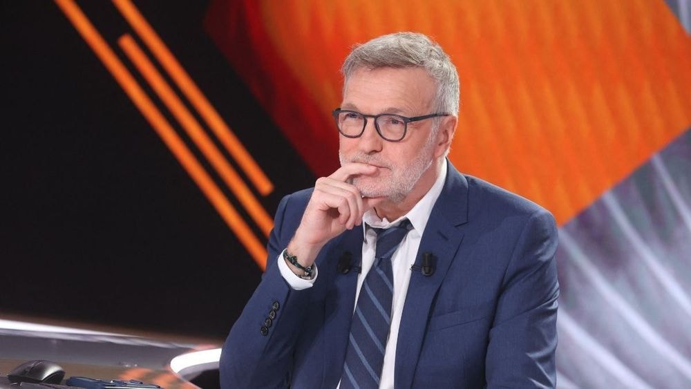 Laurent Ruquier arrête-t-il vraiment la télé ? Sa mise au point change tout : "Ce n'est pas que..."