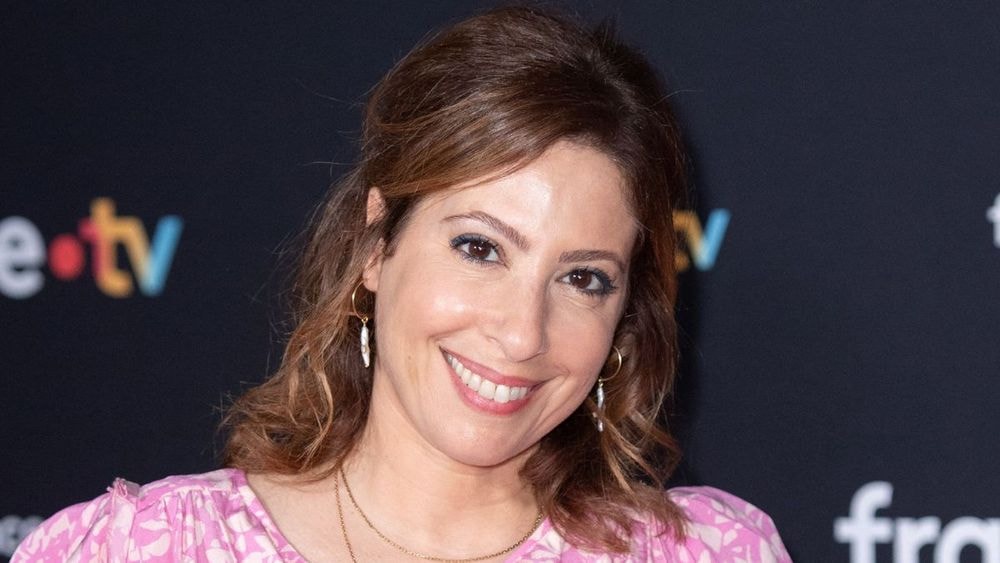 Léa Salamé : bientôt présentatrice du JT de France 2,elle a failli dire oui à BFMTV