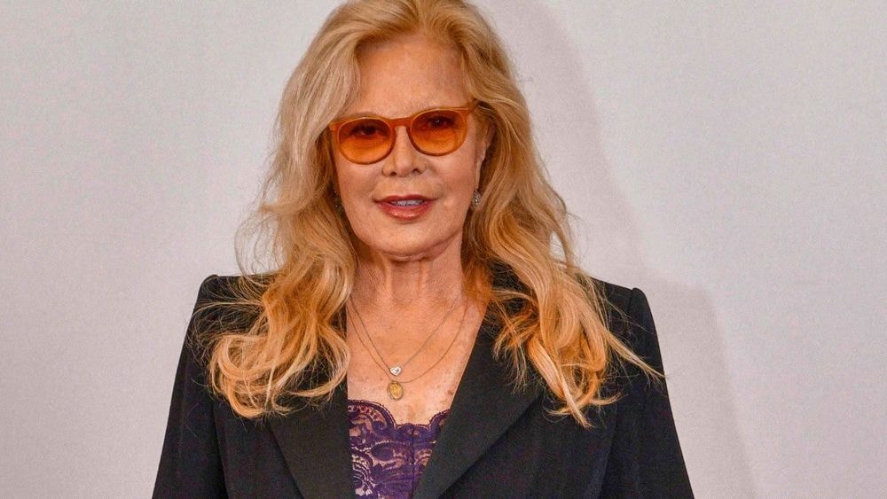 Sylvie Vartan se remémore sa rencontre tendue avec Johnny Hallyday : “Je me la ferais bien”