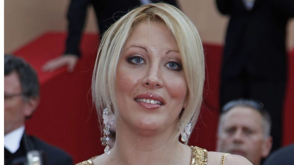 Obsèques de Loana : un dernier adieu bouleversé par un incident inattendu en pleine cérémonie