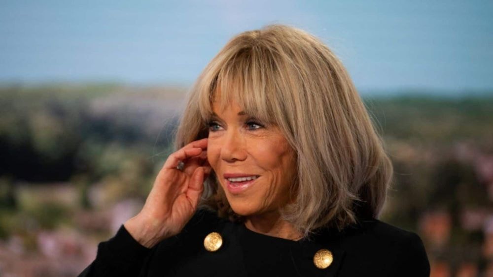 Brigitte Macron dans la tourmente : elle est accusée d’avoir puisé dans les caisses des Pièces Jaunes