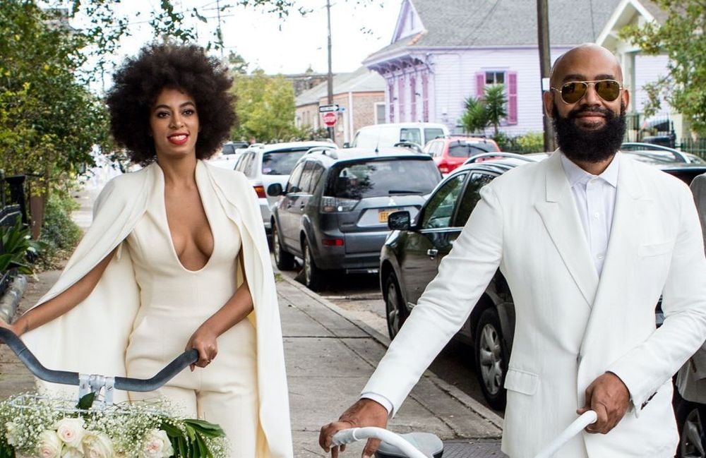Cette tenue de mariée non-traditionnelle est de plus en plus recherchée sur Pinterest
