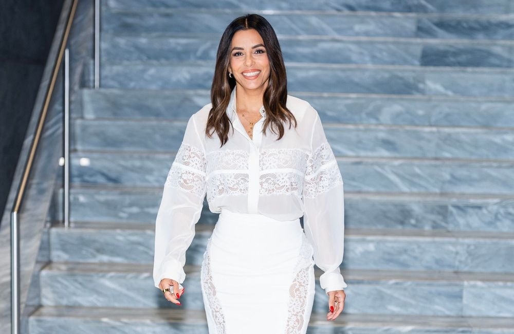 Bague Oura, magnésium, bain froid... À 51 ans, Eva Longoria dévoile sa routine pour garder la forme