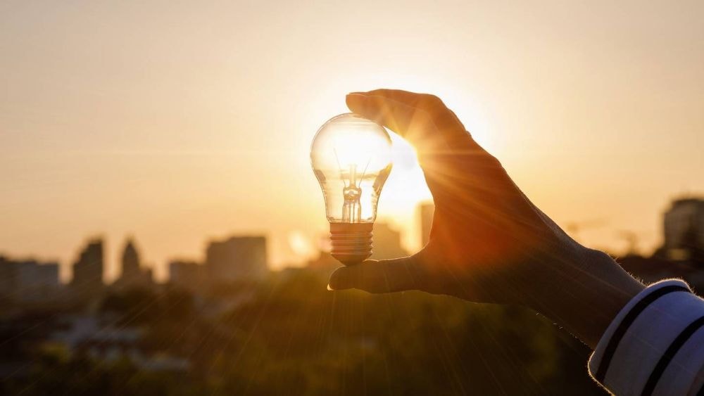 Electricité : 7 solutions méconnues pour utiliser l'énergie solaire sans dépenser une fortune