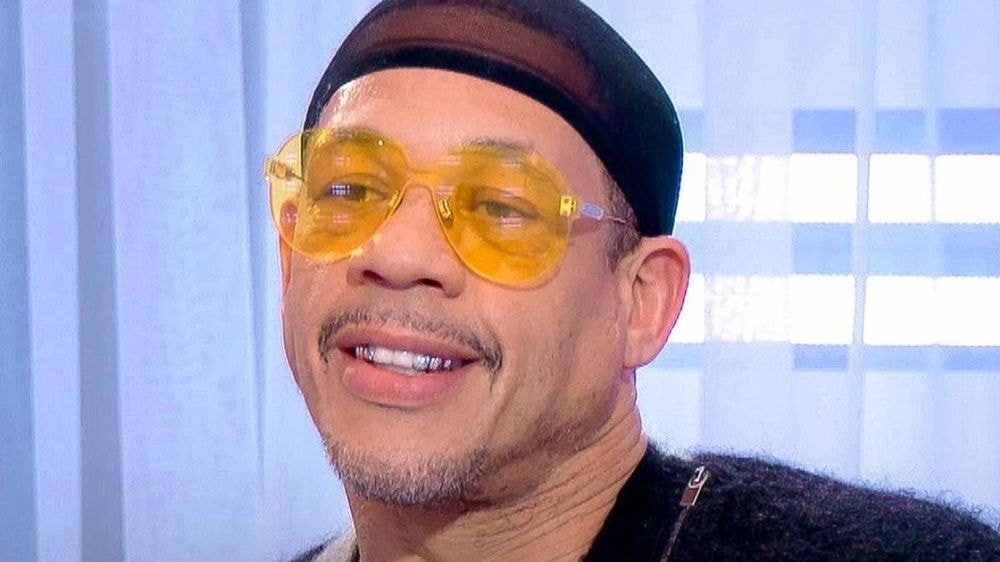« C’est toi qui dit ça » : Joey Starr dézingue Mouloud Achour. Imperturbable, le journaliste le recadre
