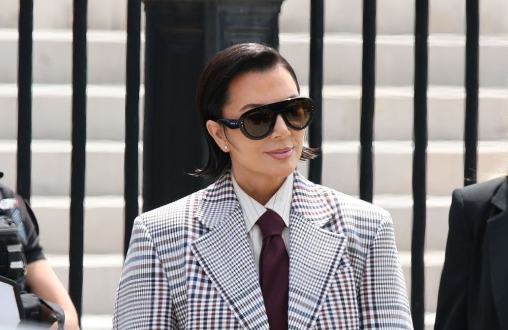 À 69 ans, Kris Jenner change de look : sa nouvelle coupe rajeunissante affole les réseaux