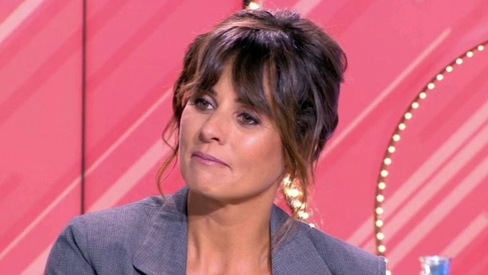 Faustine Bollaert surprend après 14 ans de vie à deux : "En couple à quatre…