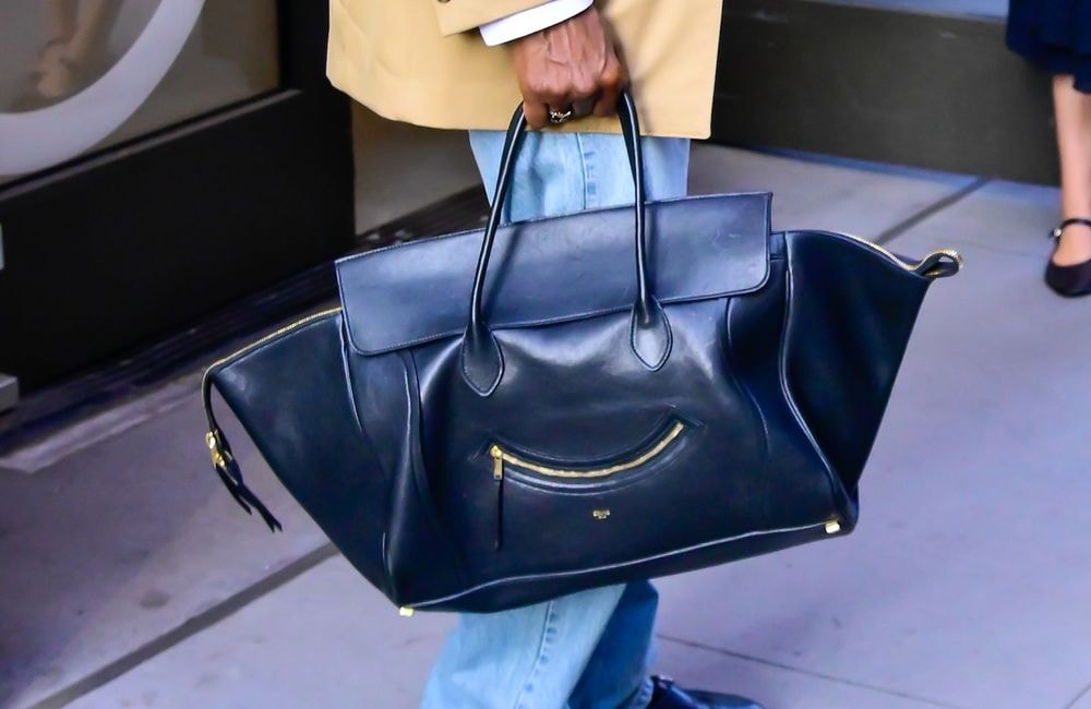 A$AP Rocky signe le retour du sac culte de Phoebe Philo chez Céline