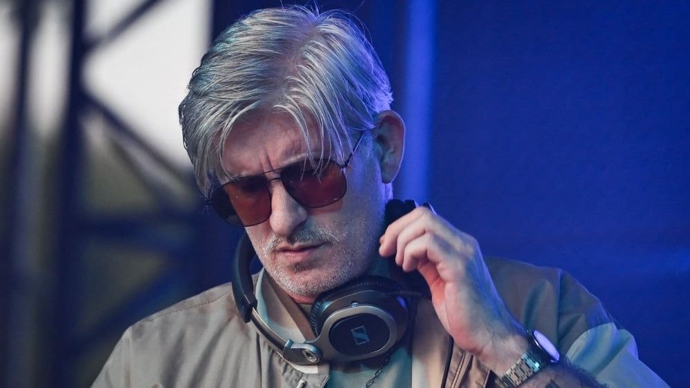 Kavinsky : pour les JO de Paris, il voulait une autre star qu'Angèle "Très fraîche !", les coulisses de la cérémonie de clôture révélées
