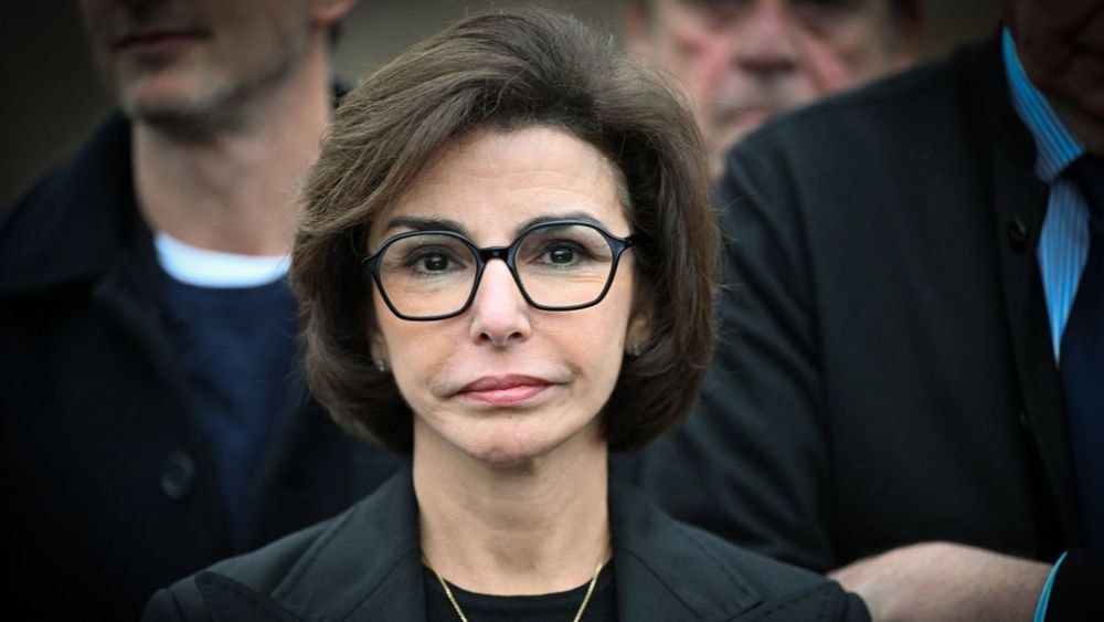 Rachida Dati (59 ans) attifée en éboueuse, "elle est à l'aise" et à sa place selon un ex-député européen