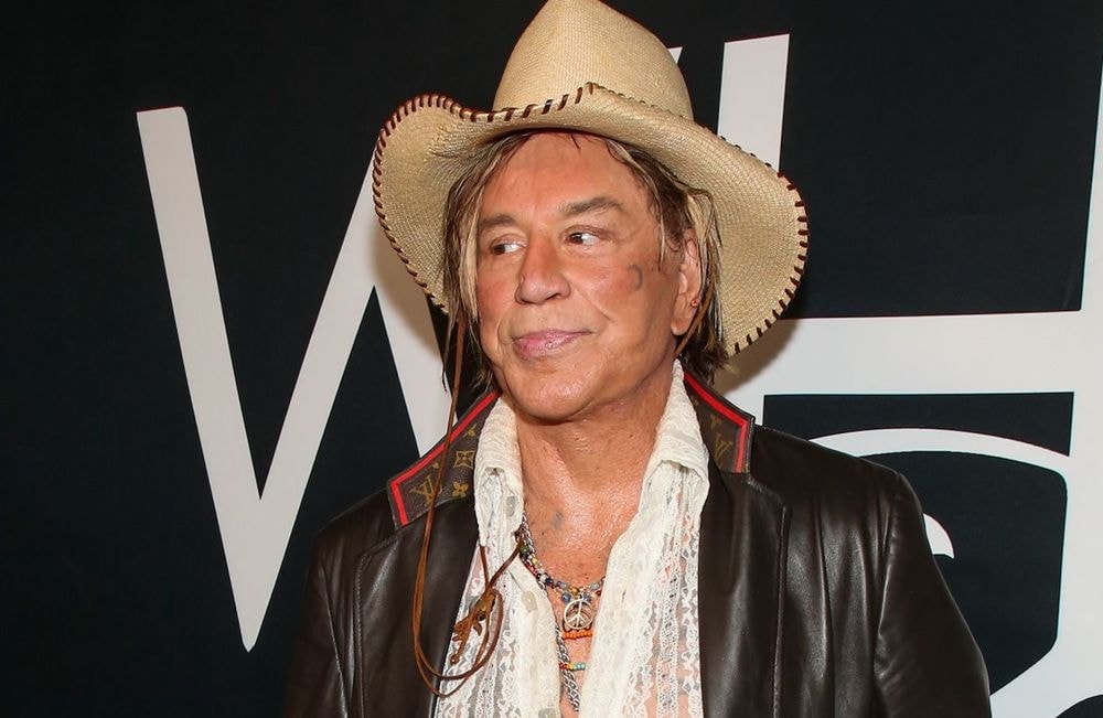 Soucis financiers, cagnotte en ligne… Qu’arrive-t-il à Mickey Rourke ?