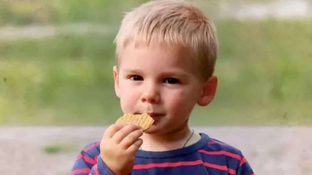 Mort du petit Émile : en garde à vue pour homicide volontaire et recel de cadavre, les grands-parents de nouveau auditionnés !