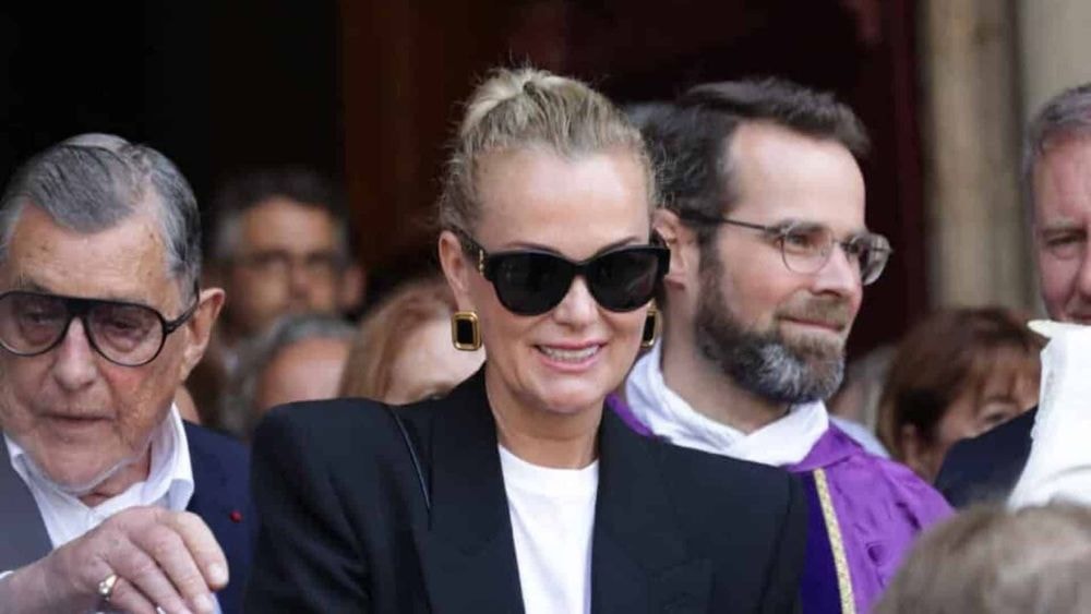 Laeticia Hallyday : ce détail funeste et déchirant repéré aux obsèques de Philippe Labro