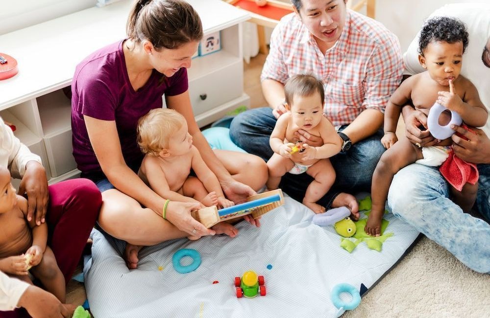 En Essonne, un bébé renvoyé d’une crèche privée en raison de son comportement
