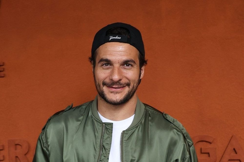 “Tu chantes quoi cousin ?” : Amir (41 ans) violemment taclé par Demdem la compagne de Gims