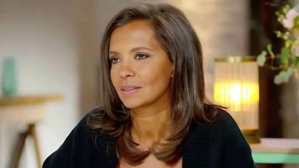 “Il m’aurait fait du mal” : Karine Le Marchand brutalement honnête sur l’abandon de son père