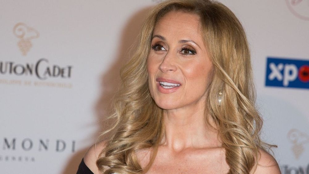 Lara Fabian (55 ans) dit adieu à sa carrière à cause de sa santé ? "Mon cerveau a complètement..."