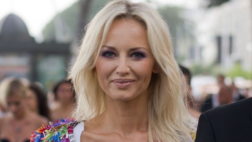Adriana Karembeu cash sur son âge : “Je n’ai plus le temps”