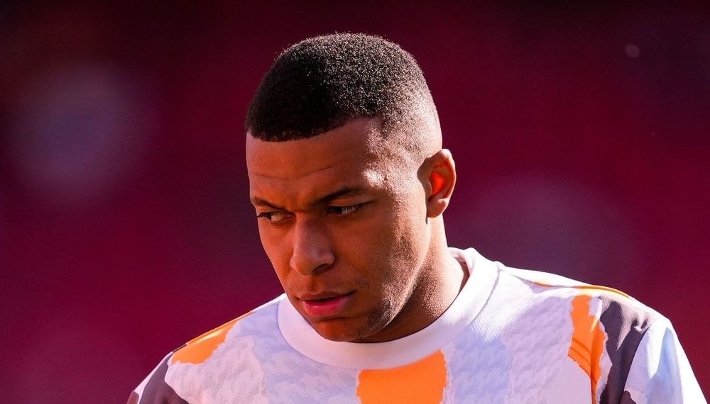 Kylian Mbappé (26 ans) hospitalisé, sa nouvelle silhouette interpelle après la fuite d’une photo