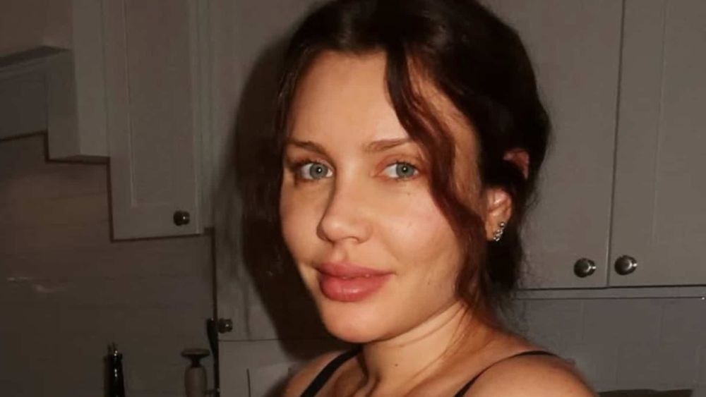"Une véritable épreuve" : Haneia, maman pour la première fois, elle se confie sur son accouchement compliqué !