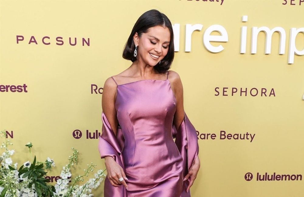 Selena Gomez dévoile les coulisses de son premier Noël en tant que femme mariée avec Benny Blanco