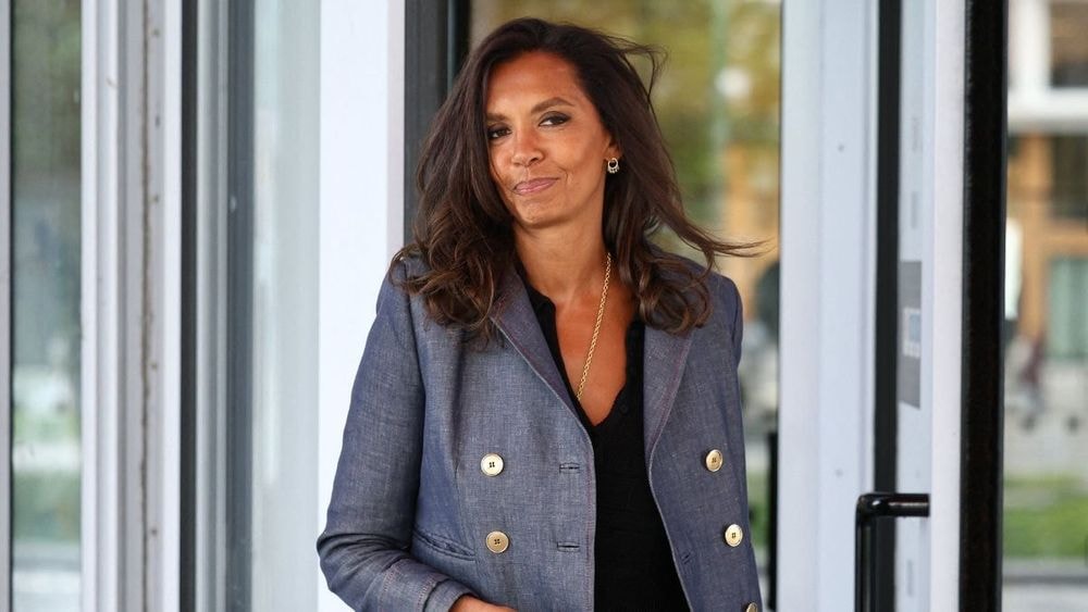 Karine Le Marchand, prête à quitter l’Amour est dans le pré ? “Ça pourrait être une opportunité”