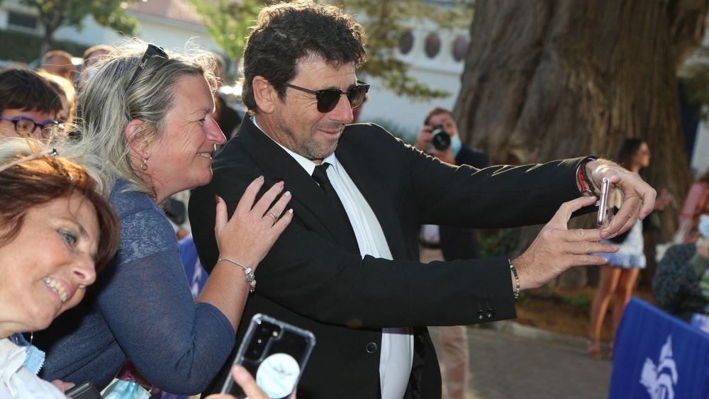 Patrick Bruel : un chanteur controversé monte au créneau et défend l'interprète, "on condamne les gens avant que la justice les condamne"