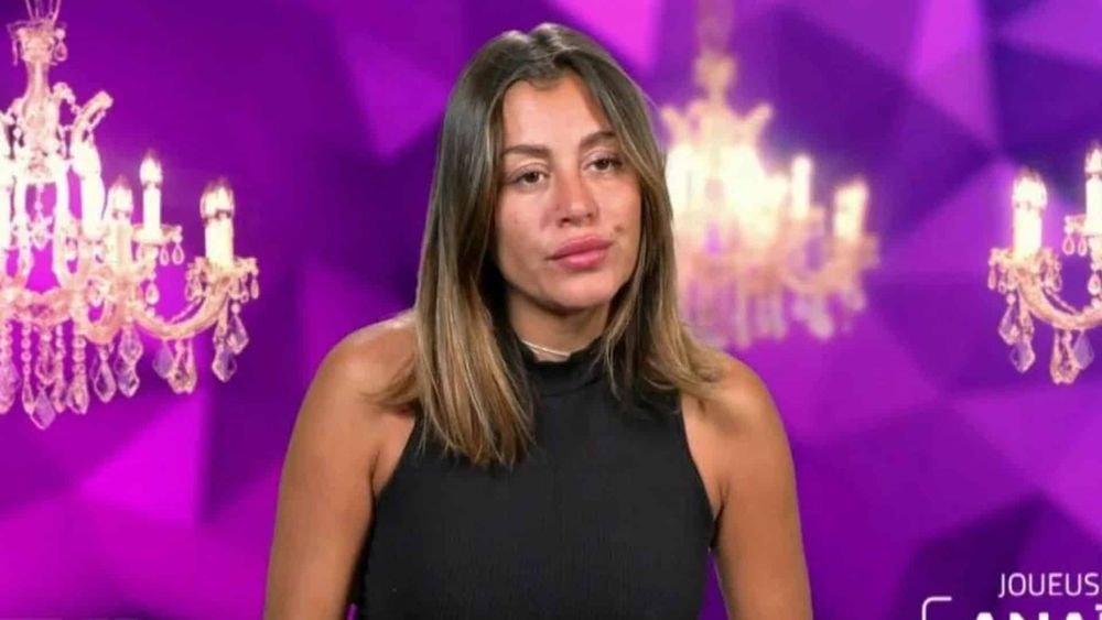Anaïs Camizuli : elle se montre "métamorphosée" pour le mariage de sa soeur, les internautes adorent "le changement est incroyable !"