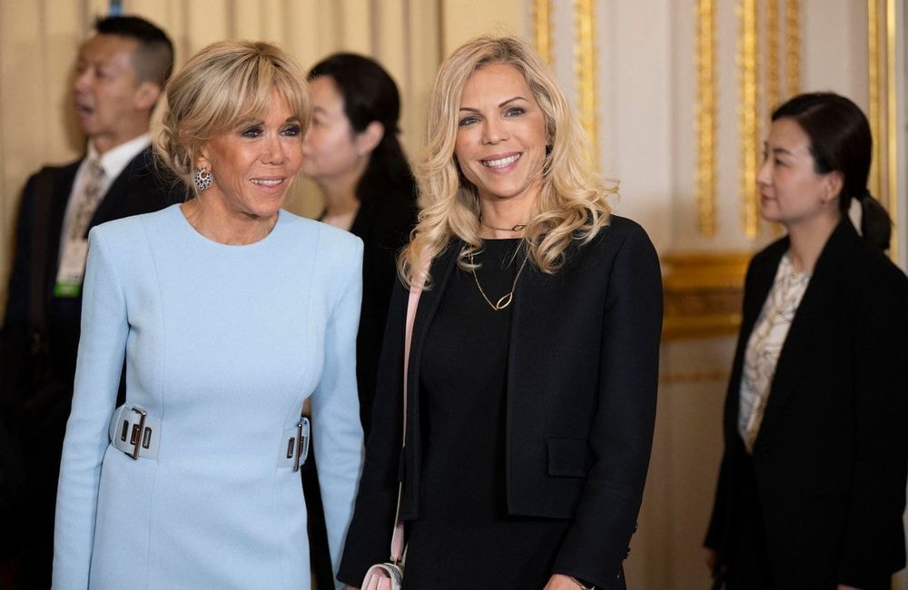 Brigitte Macron : ses filles Tiphaine et Laurence se confient sur leur mère