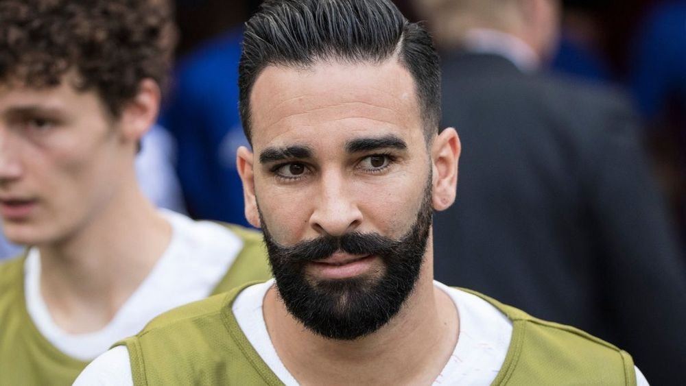 Adil Rami cash sur le corps de Pamela Anderson : "Je l'ai trouvée..."