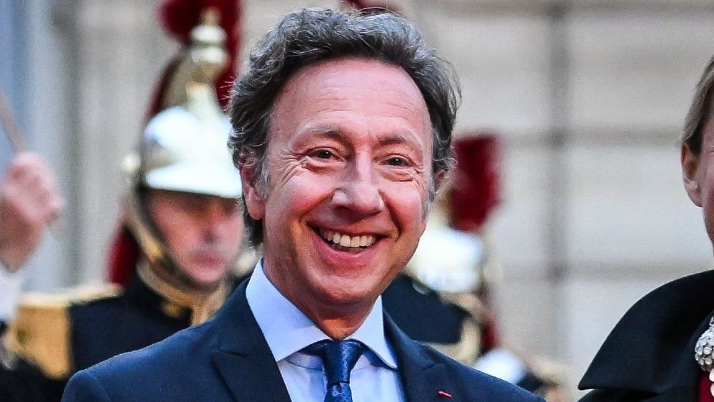 Stéphane Bern brise le silence sur sa relation avec Macron : "Je suis le fou du roi"