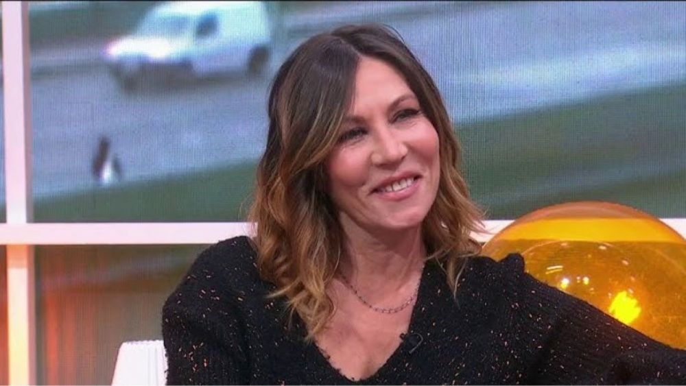 Mathilde Seigner fait un aveu à 56 ans : "Petite, mon grand-père me faisait...