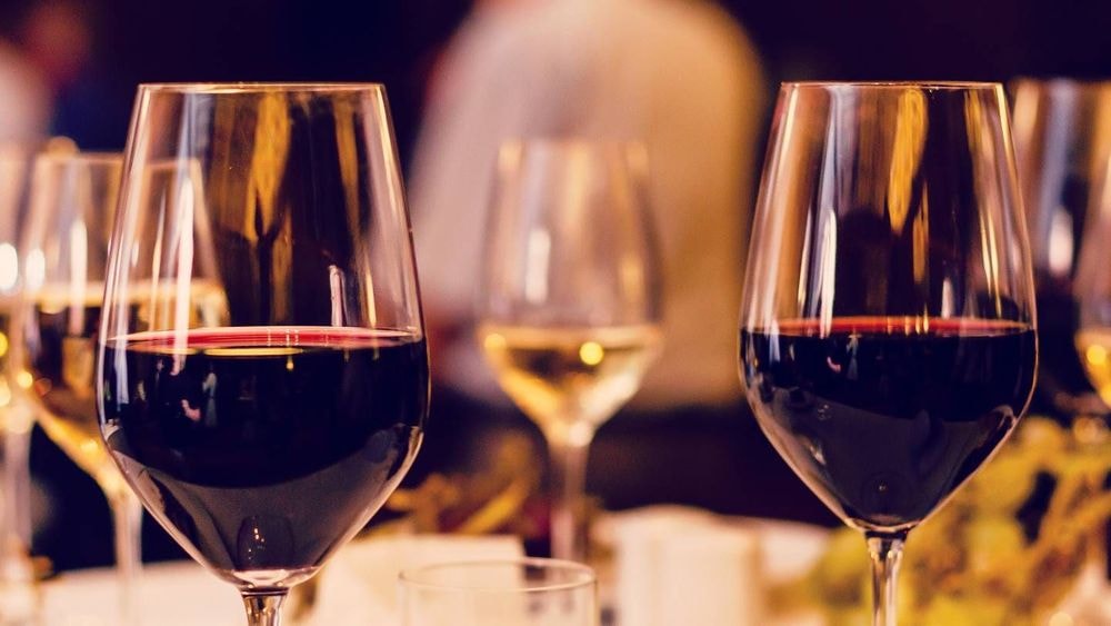 Défiscalisation : le vin, un placement pour réduire ses impôts ou gagner des bouteilles ?