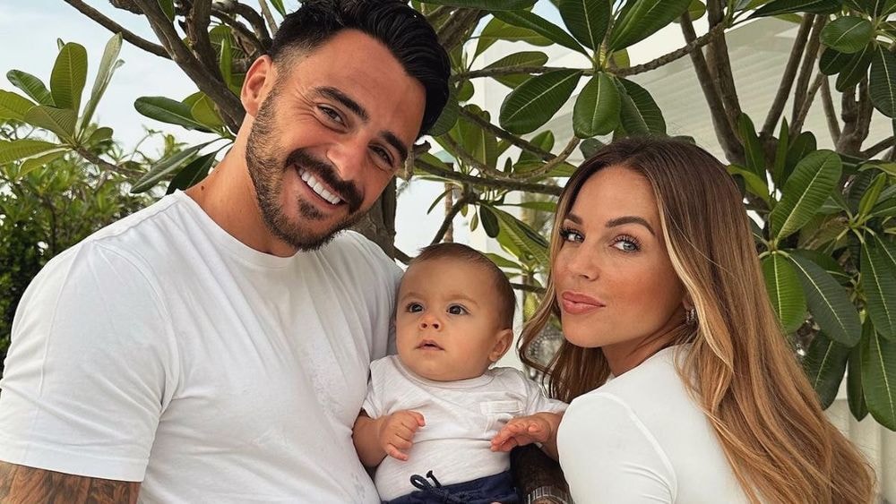 Benji Samat se confie sur les 2 ans de son fils, "Ça passe tellement vite"