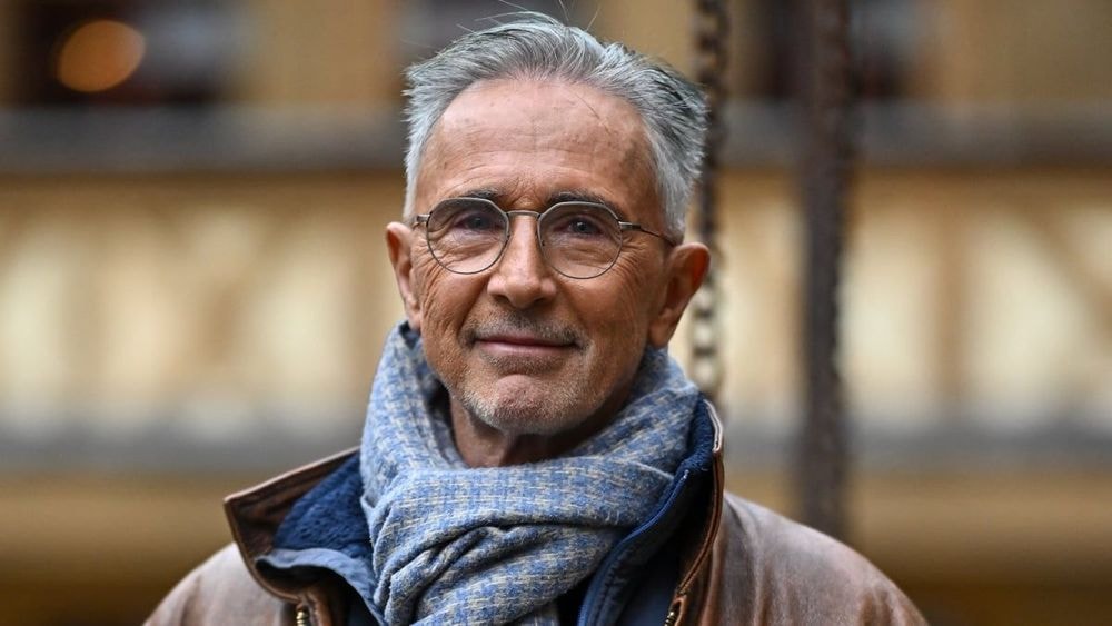 Thierry Lhermitte : sa maison "au milieu de nulle part", coin de paradis entre silence et chevaux