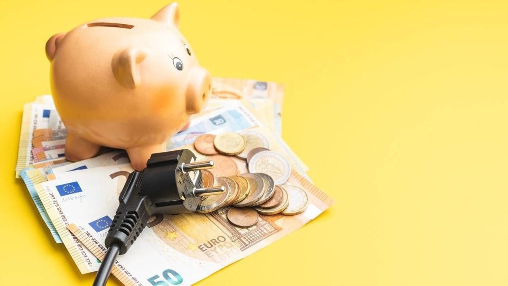Electricité : quelles sont les offres les moins chères après la baisse du tarif réglementé d'EDF ?