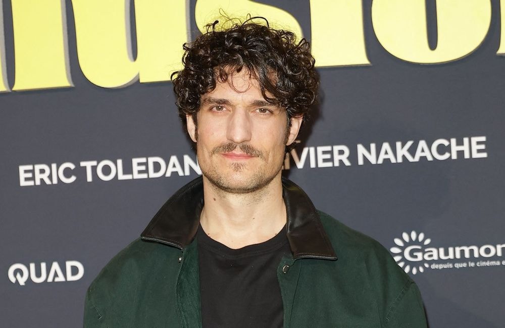Louis Garrel : ses rares confidences sur ses histoires d'amour compliquées