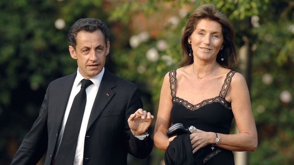 "Tu as été minable" : Cécilia Attias pas tendre avec Nicolas Sarkozy, une animatrice déballe tout sur cet échange avant son incarcération