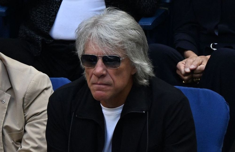 Jon Bon Jovi : les images émouvantes du chanteur sauvant une femme du suicide