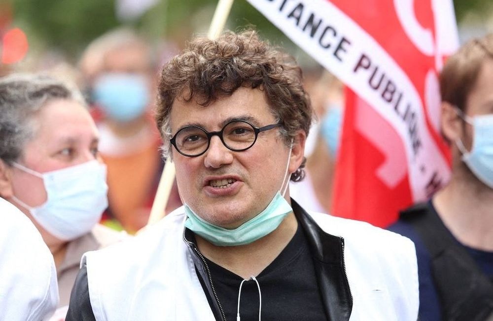 Propos sexistes, mains baladeuses : l’urgentiste Patrick Pelloux mis en cause