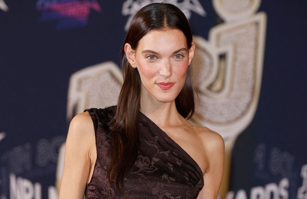 Charlotte Cardin dévoile un duo inédit en chanson avec son compagnon Aliocha Schneider