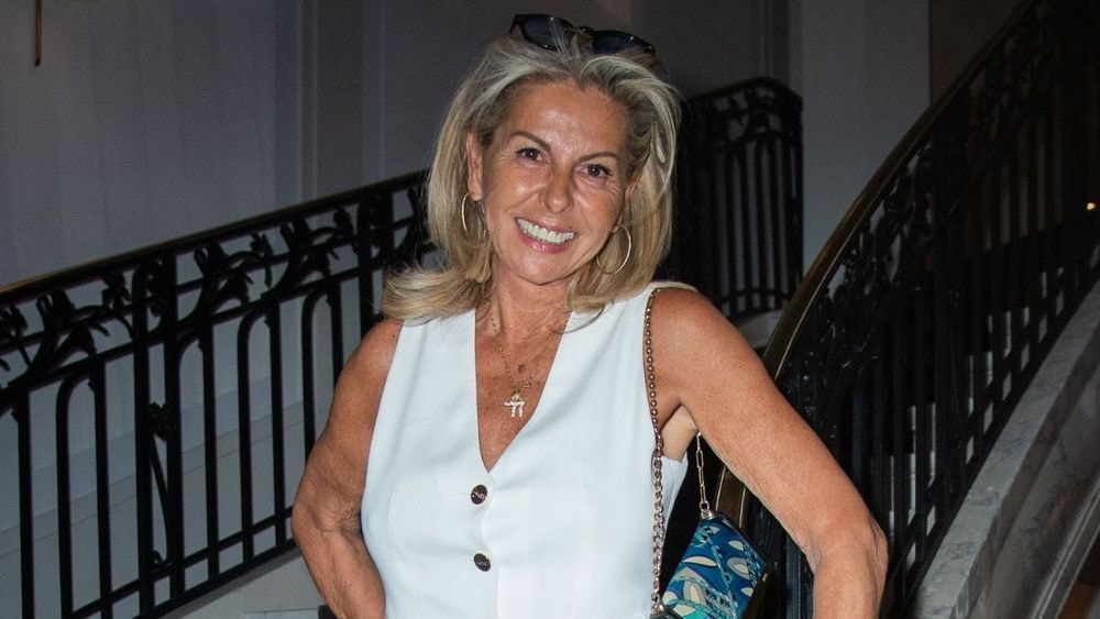 Boycott d’Amir dans un festival : Convertie au judaïsme, Caroline Margeridon vole à son secours, "soutien total"