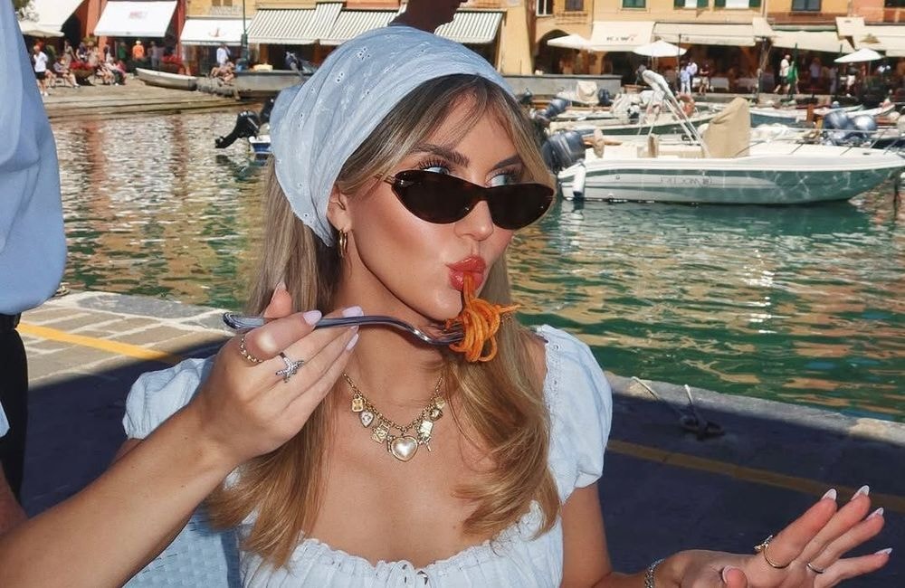 Amalfi aesthetic : l’ultime tendance beauté qui réunit le meilleur de l’été 2025