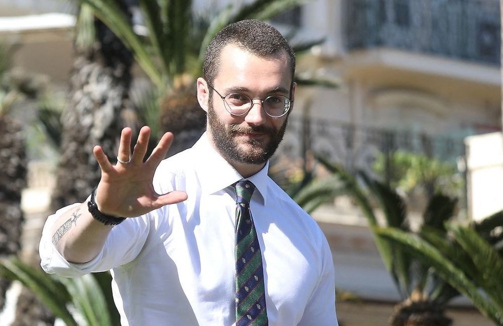 Louis Sarkozy se confie sur sa vision de la paternité