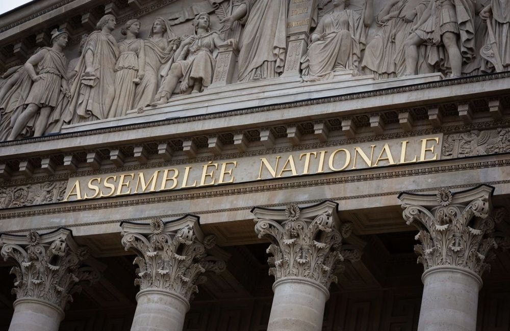 Ménopause : le gouvernement lance une mission parlementaire, une promesse d’Emmanuel Macron