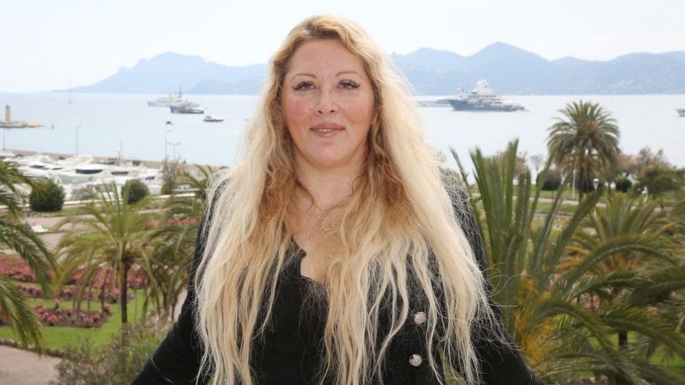 Ex-millionnaire, Loana "bernée" a fini sa vie au RSA : "On m'a volé de l'argent..."