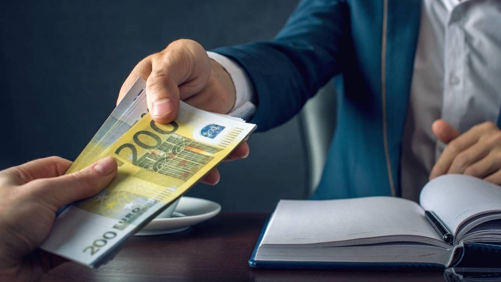 Virement dérisoire pour les petites retraites, relevés de banque... Les 3 infos argent du jour