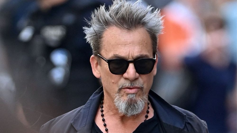"J'ai merdé" : après 20 ans d'amour, Florent Pagny avoue tout sur sa relation avec Azucena