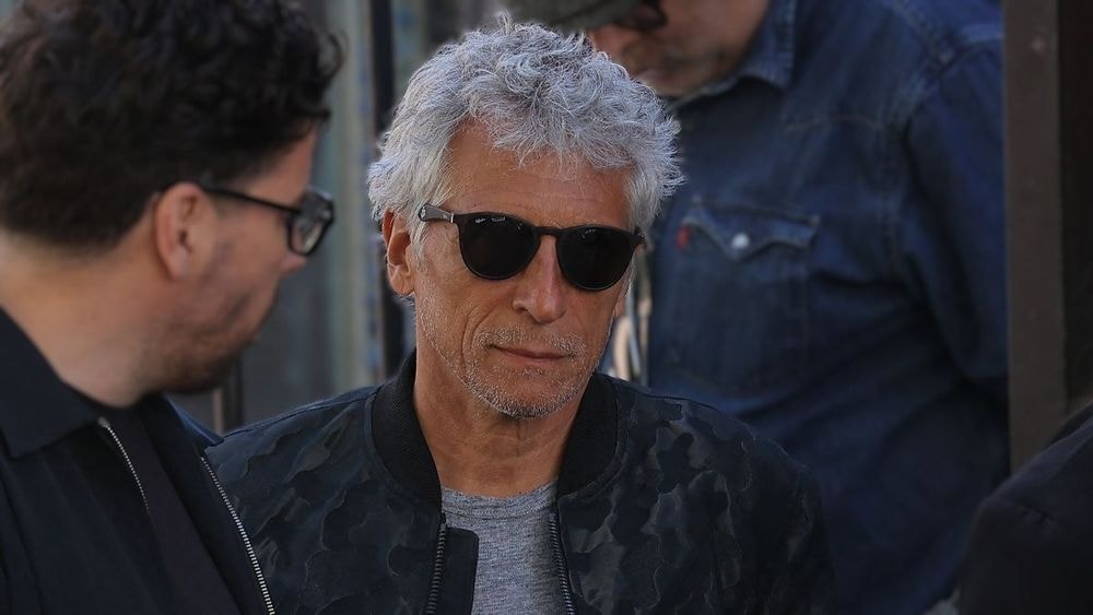 "Aucune info sur la suite" : Nagui quitte France Inter après 12 ans